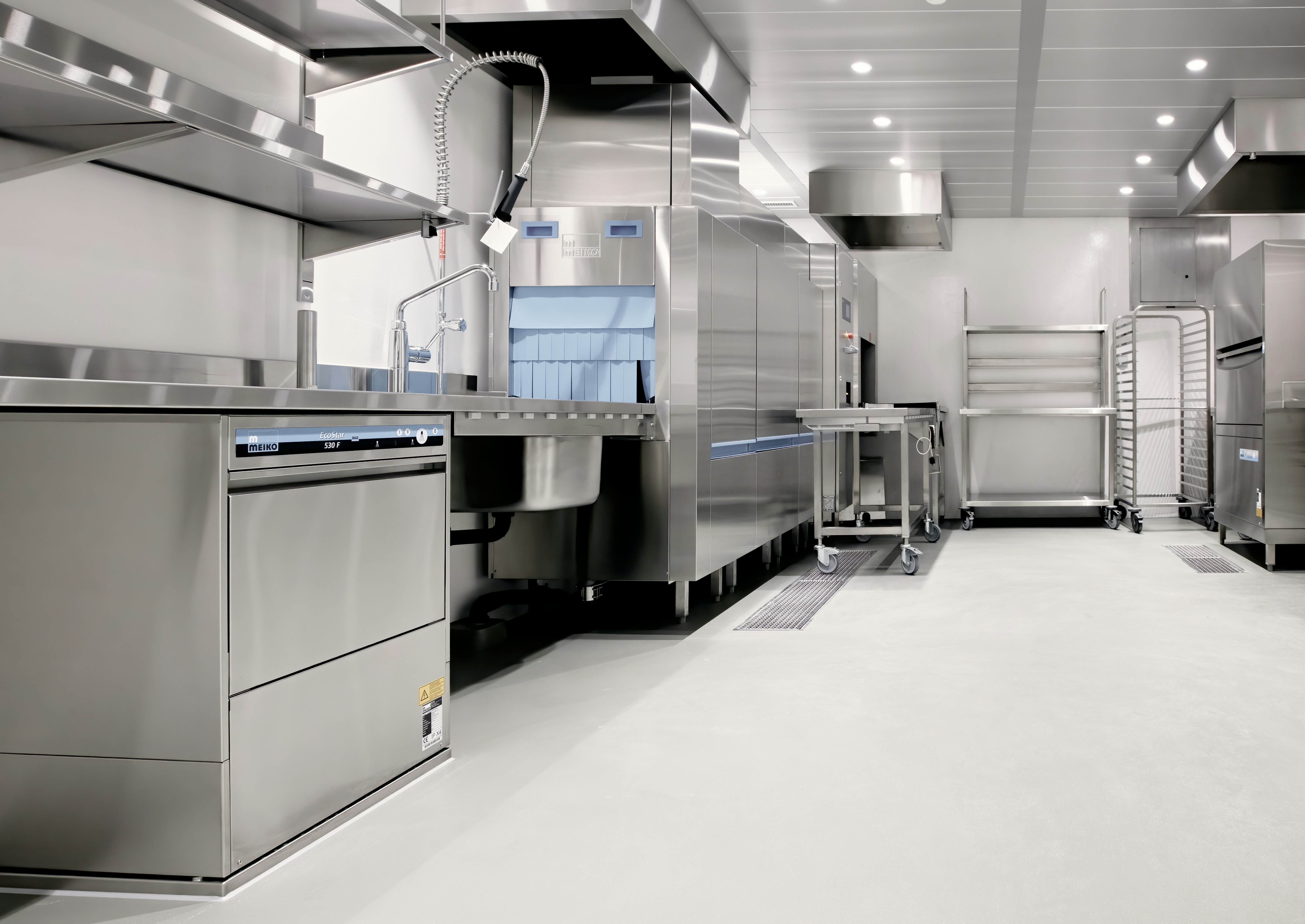 Desain Kitchen Set untuk Food Truck dan Mobile Kitchen yang Efisien